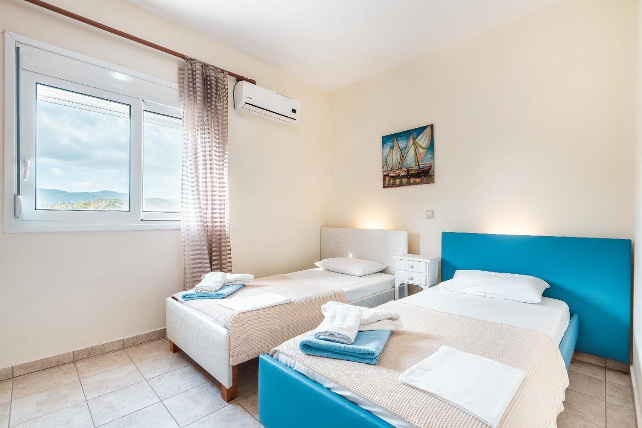 Blue Pearl Villa Lakhaniá